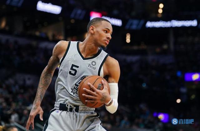 斯曾先后免 斯曾先后免