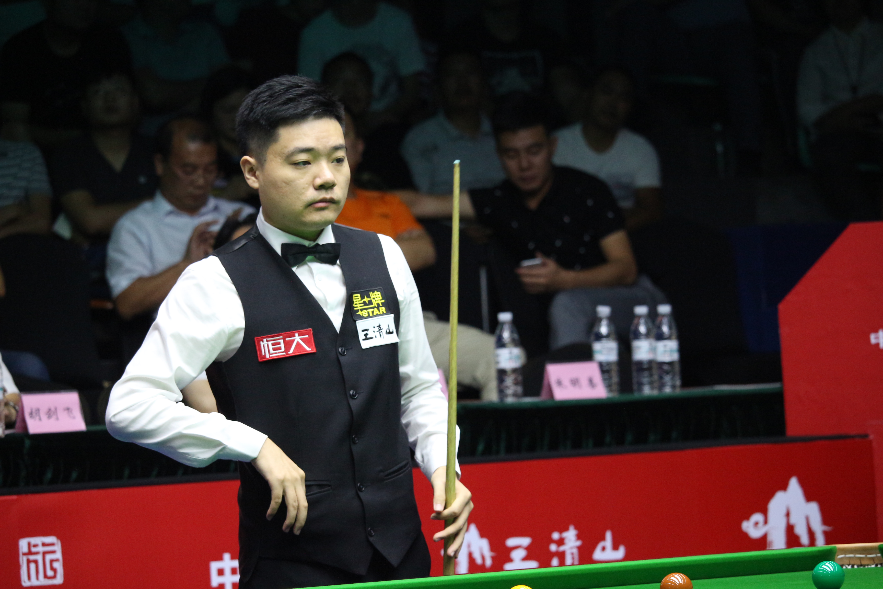 在现代足球 在现代足球